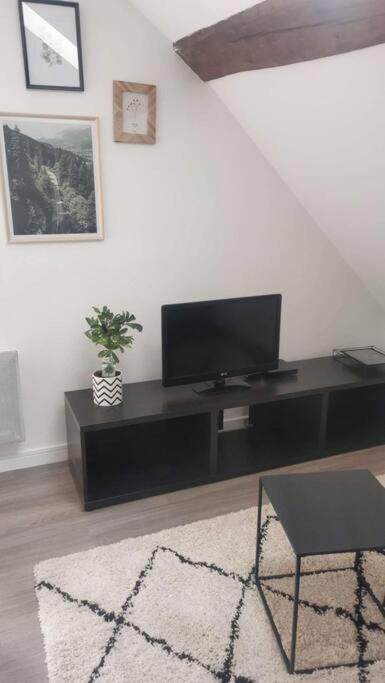 Le Petit Cloitre Apartamento Langres Exterior foto